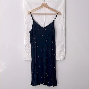 Gap spaghetti strapped summer dress, size medium.